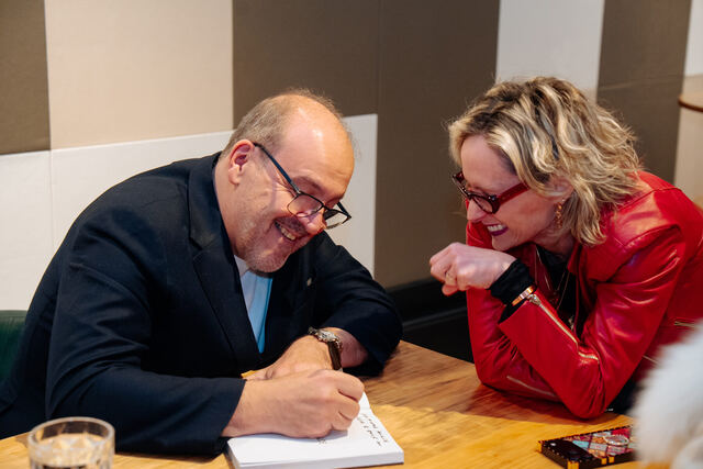 AI in Healthcare book signing night — book signing